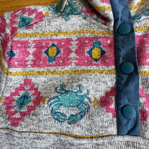 Simply Southern Size Small 1/4 Snap Front Long Sleeve Pullover Gray Pockets Crab - Picture 4 of 9